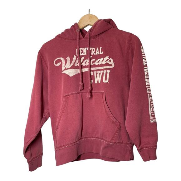 CWU Central Washington University Sweatshirt Womens Wildcats Weathered Red Small - Picture 1 of 3